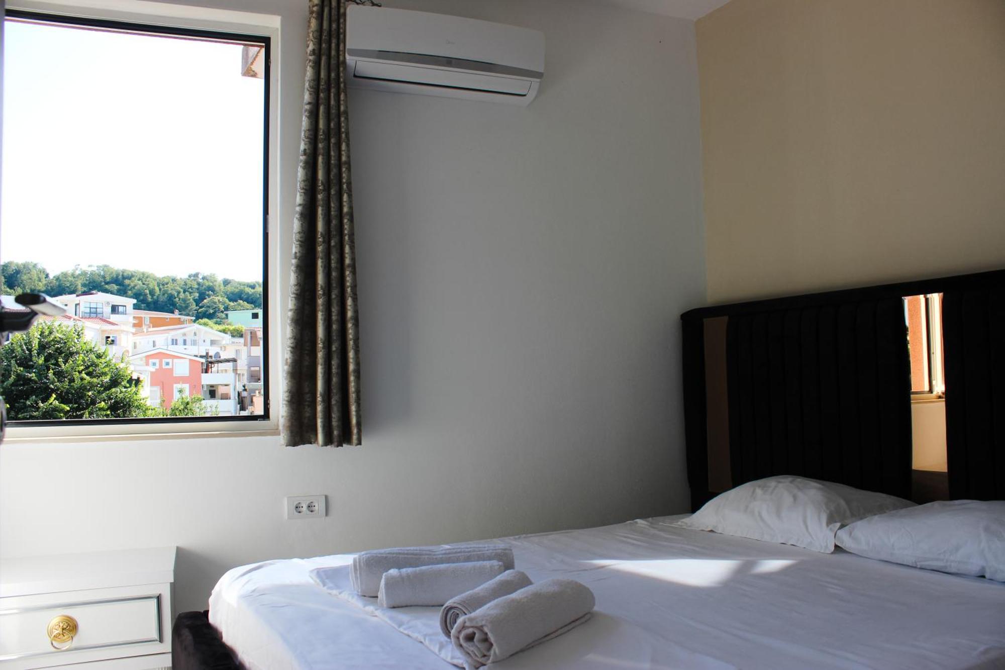 M&H Apartments Ulcinj Exterior photo